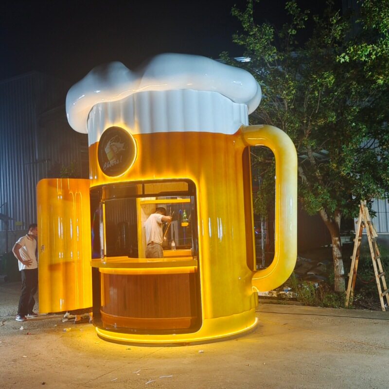 大型啤酒杯创意餐车模型玻璃钢雕塑户外商业街景区美陈装饰摆件