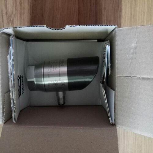 巴鲁夫电感式接近开关 BESM12EN-POC20B-BP03订货号：BES053N