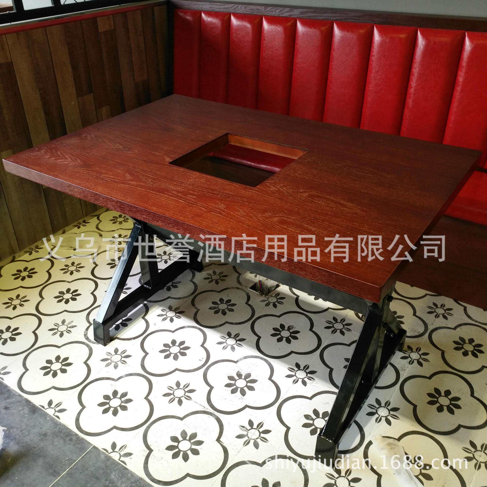 木饰面火锅桌椅 主题餐厅餐桌小肥羊火锅城桌椅潮汕牛肉火锅桌椅