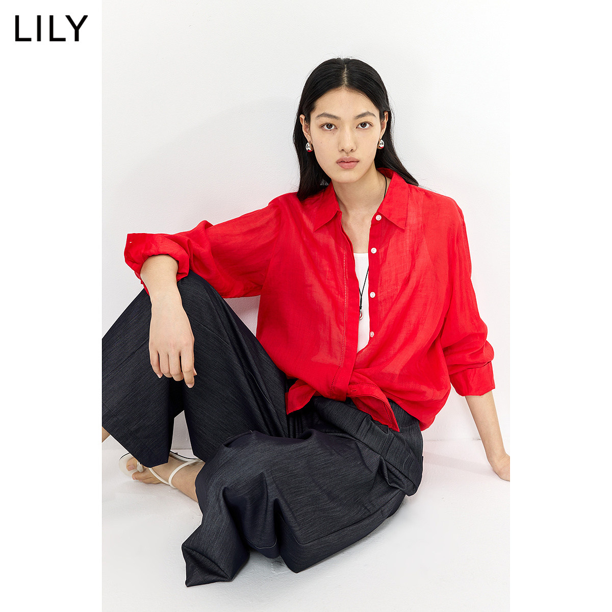 100%苎麻LILY2026夏新款女装翻领宽松休闲通勤大红色薄款衬衫外套