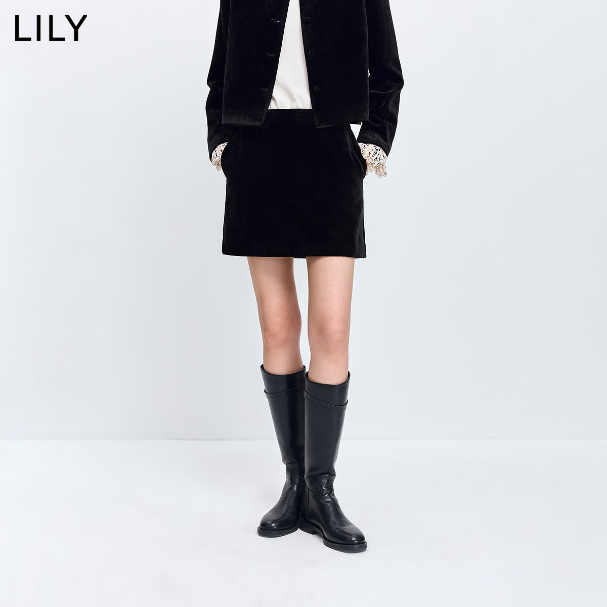 LILY2026春新款女装复古绒感高腰休闲通勤气质黑色直筒半身裙短裙
