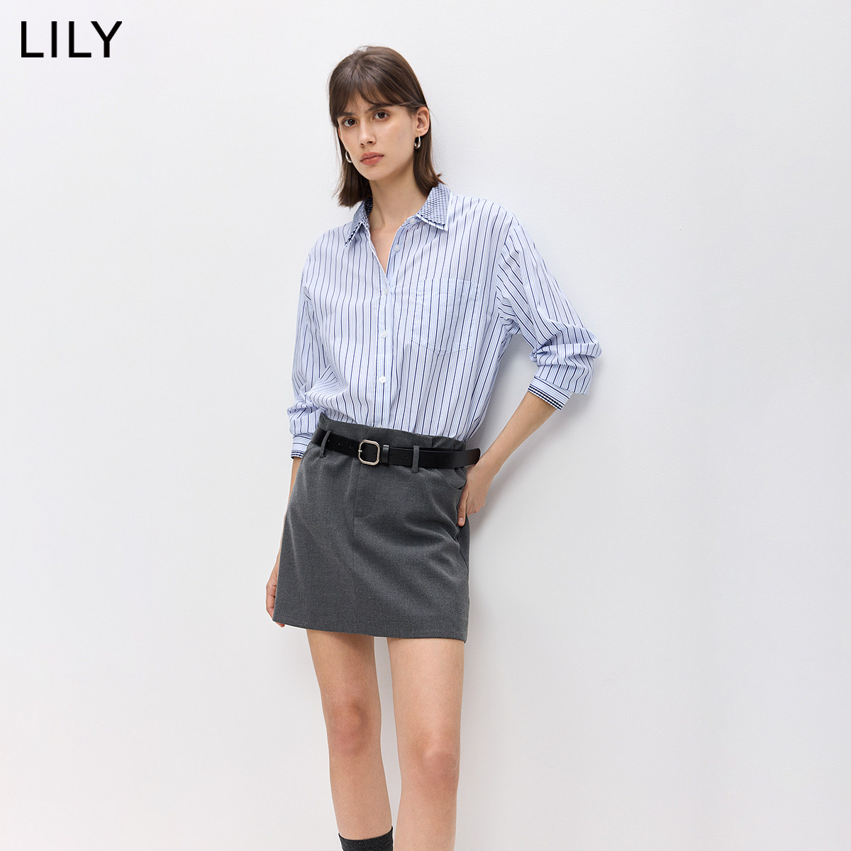 LILY2026春新款纯棉简约翻领条纹宽松休闲通勤浅色长袖衬衫外套女