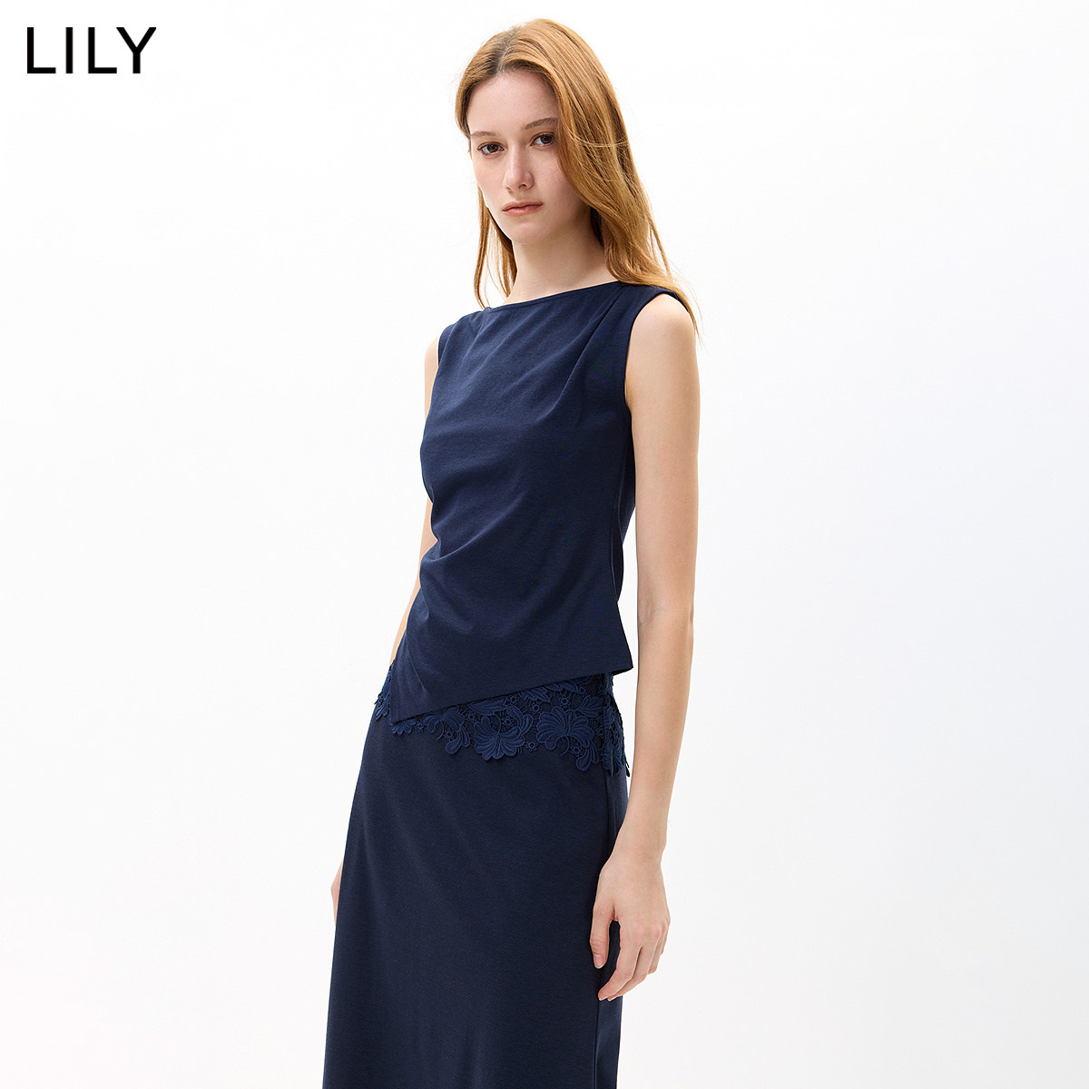LILY2026夏新款莫代尔混纺复古抽褶收腰不对称休闲藏青色雪纺衫女