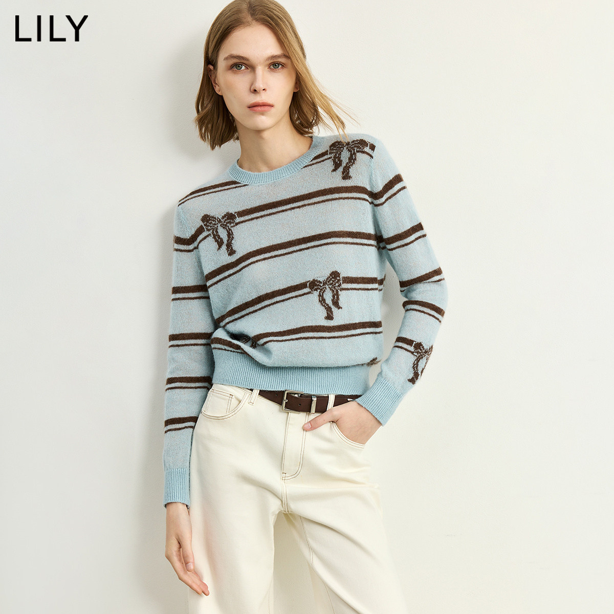 LILY2026冬新款女装羊驼毛混纺撞色条纹蝴蝶结提花圆领套头针织衫