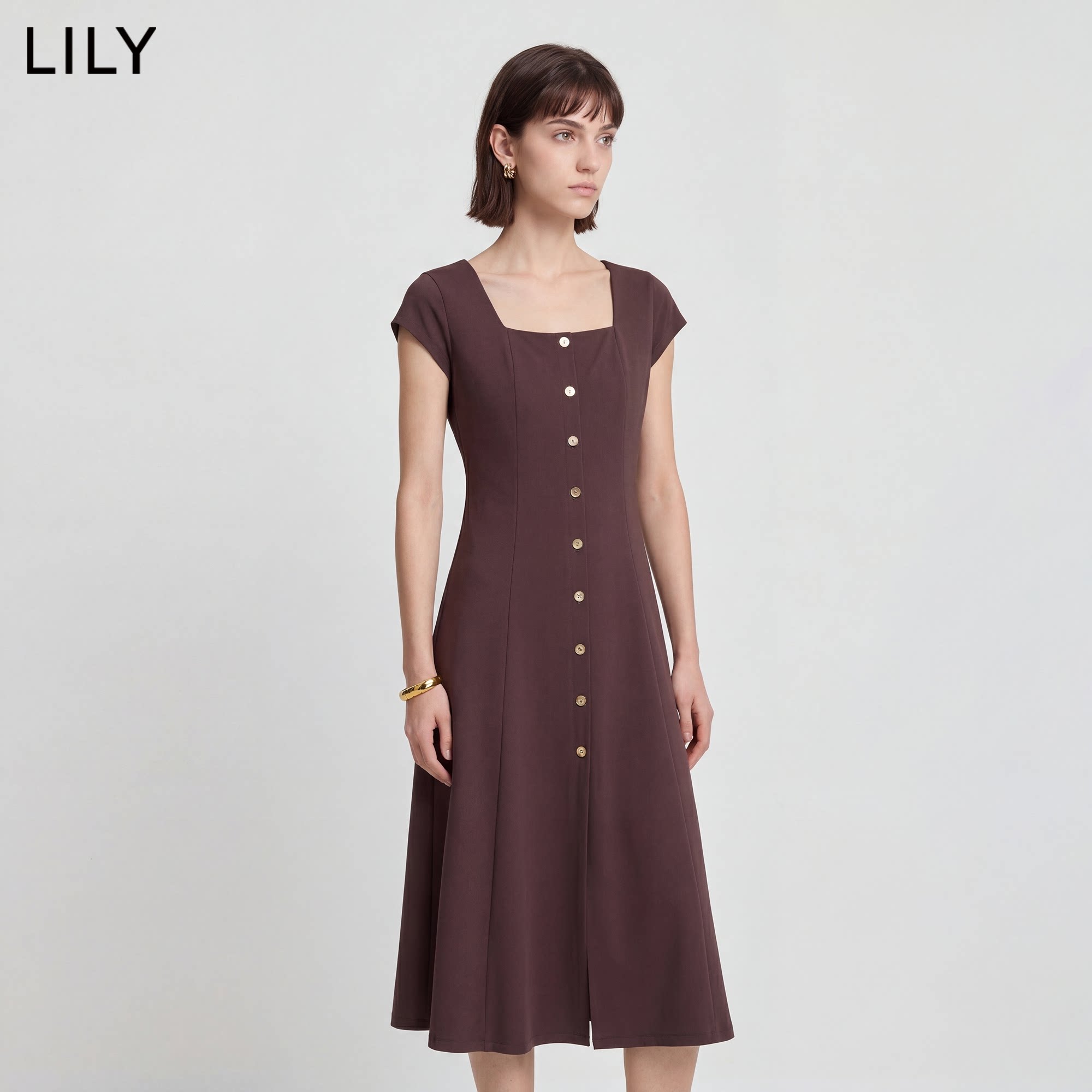 LILY2026夏新款复古大方领法式休闲气质通勤收腰短袖T恤连衣裙女