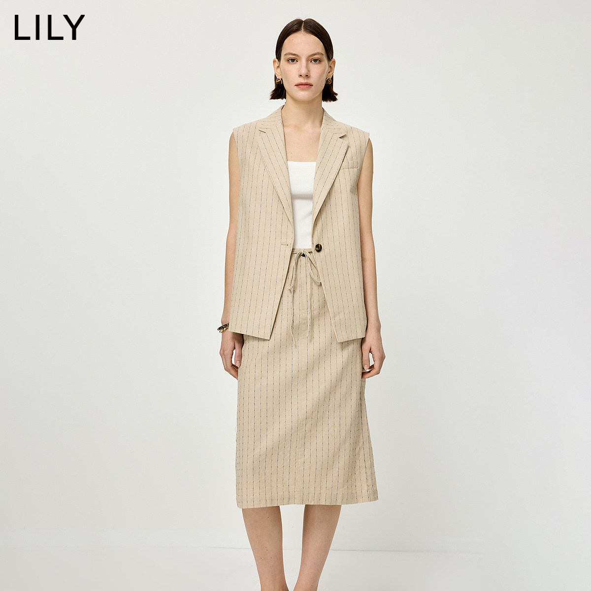 LILY2026夏新款简约老钱风松弛感条纹宽松休闲通勤西装马甲背心女