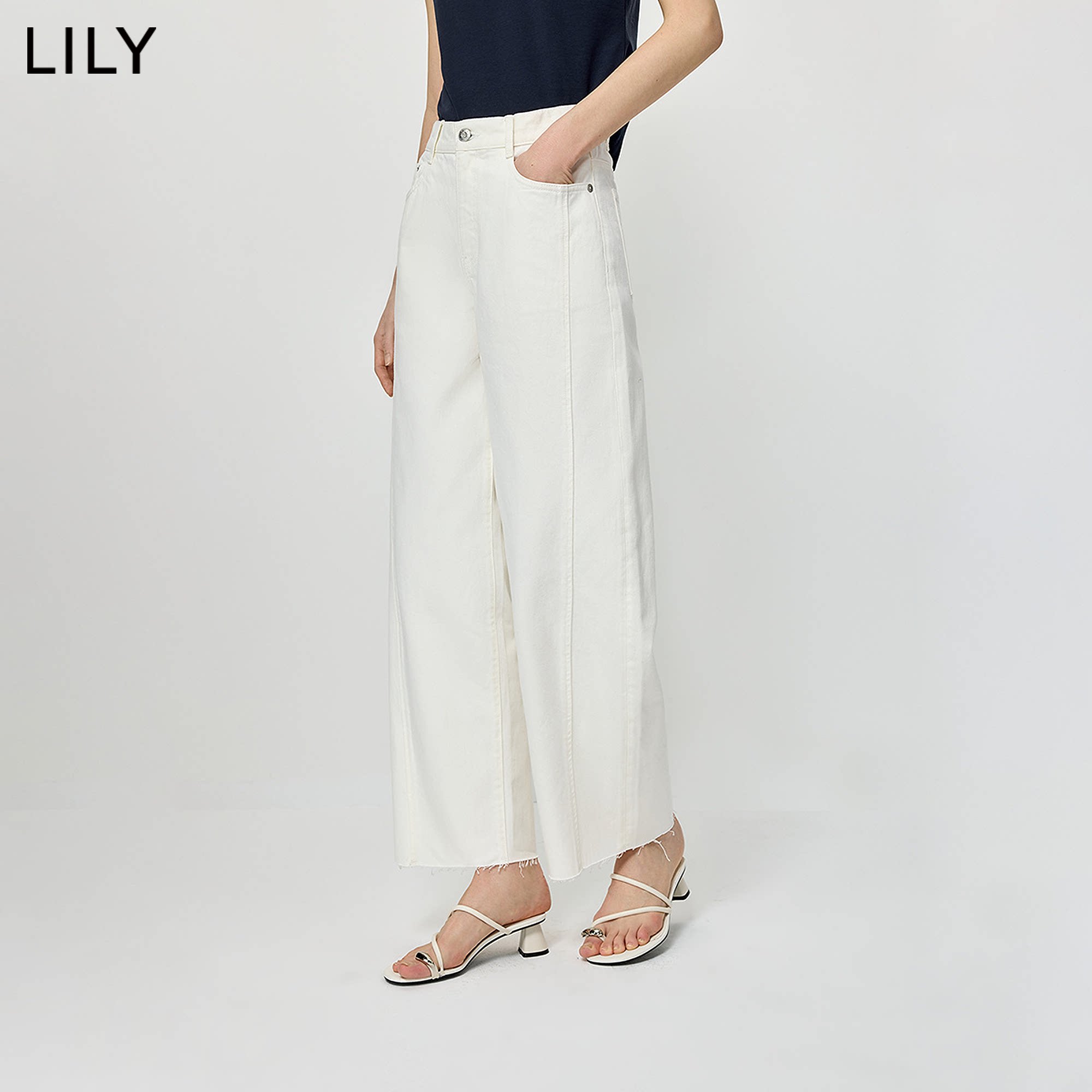 LILY2026夏新款纯棉简约宽松休闲显瘦百搭通勤白色直筒裤牛仔裤女