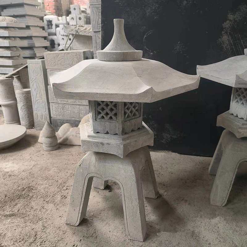 石灯庭院日式石灯笼青石仿古太阳能石头灯户外别墅庭院灯造景摆件