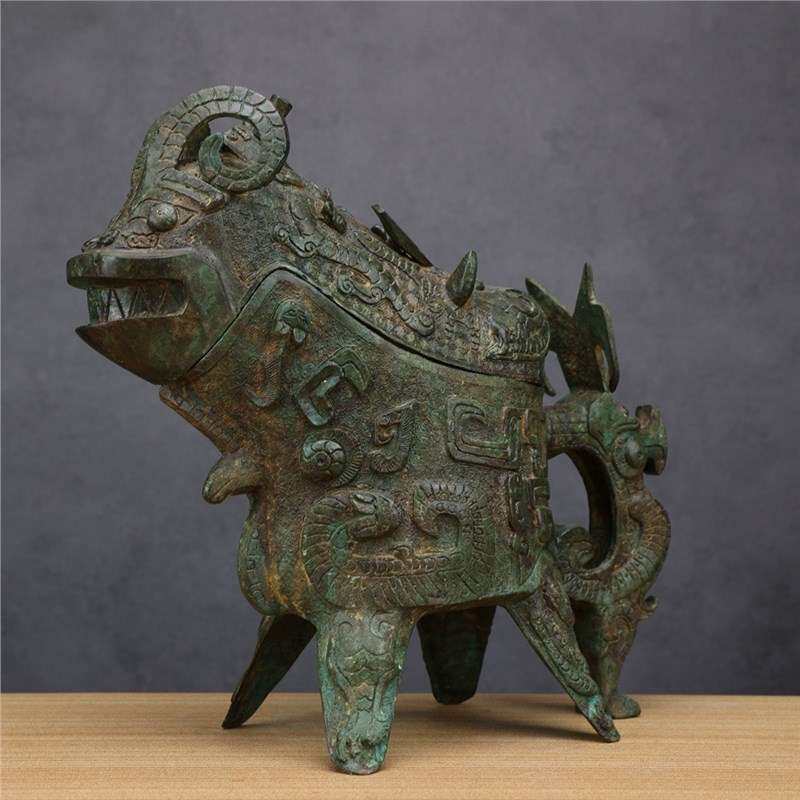 古青铜器洛阳酒厂博物馆古青铜器酒器酒具提梁卣罍觥盉斝彝莲鹤