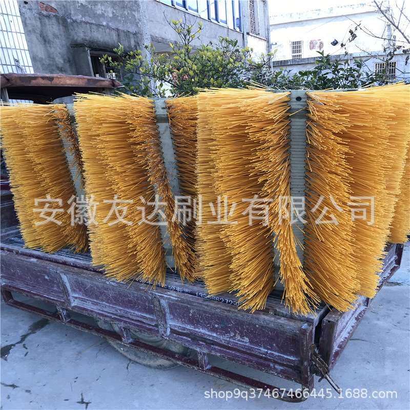 清扫车配套滚刷扫地车盘刷钢丝扫路圆盘刷组合钢丝滚刷环卫扫路刷