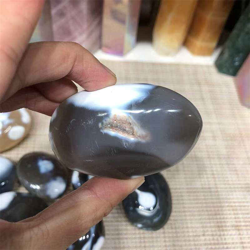 天然花玛瑙把玩虎鲸玛瑙把玩手把件办公家居装饰摆件大颗粒裸石