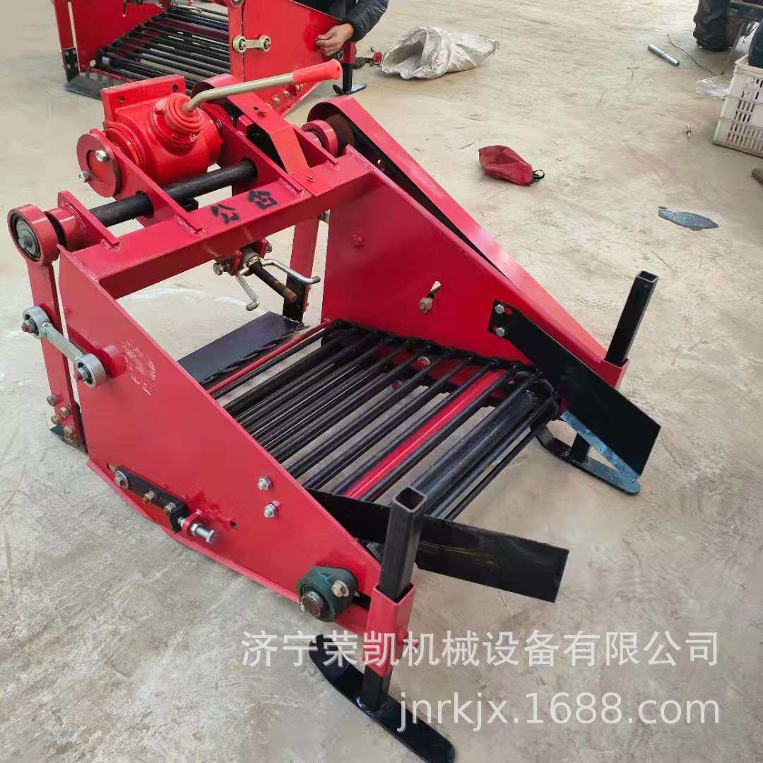 重庆拖拉机挖土豆收获机链条传动红薯机 12马力松土起垄手扶拖拉