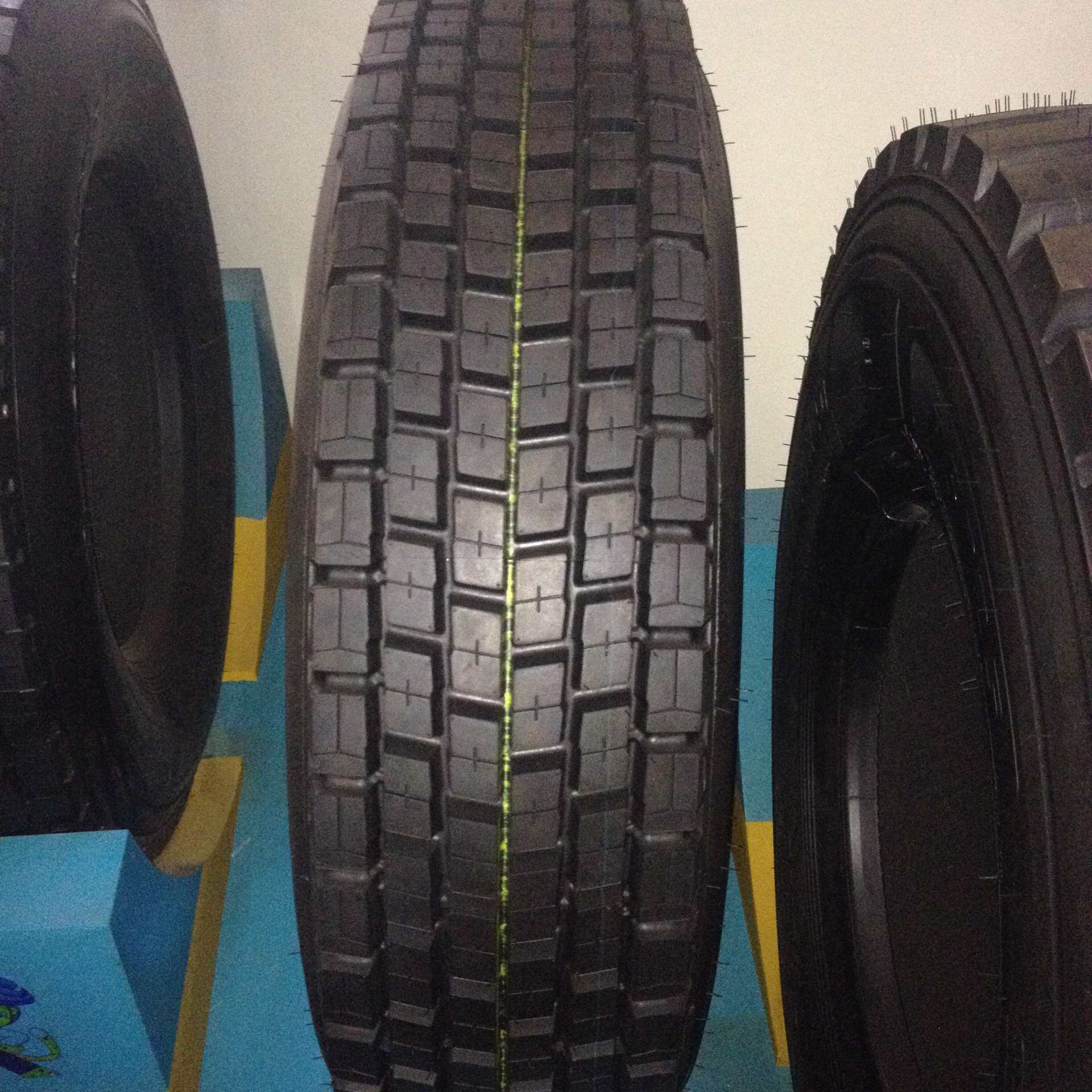 315/80R22.5轮胎汽车卡车货车客车轮胎厂家直销现货直发钢丝胎