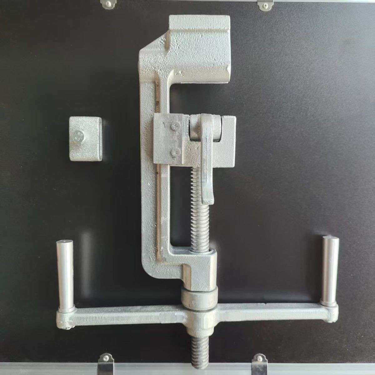 克拉管涨紧器紧固器拉紧器夹紧器紧缩管管口拉紧专用工具塑料管