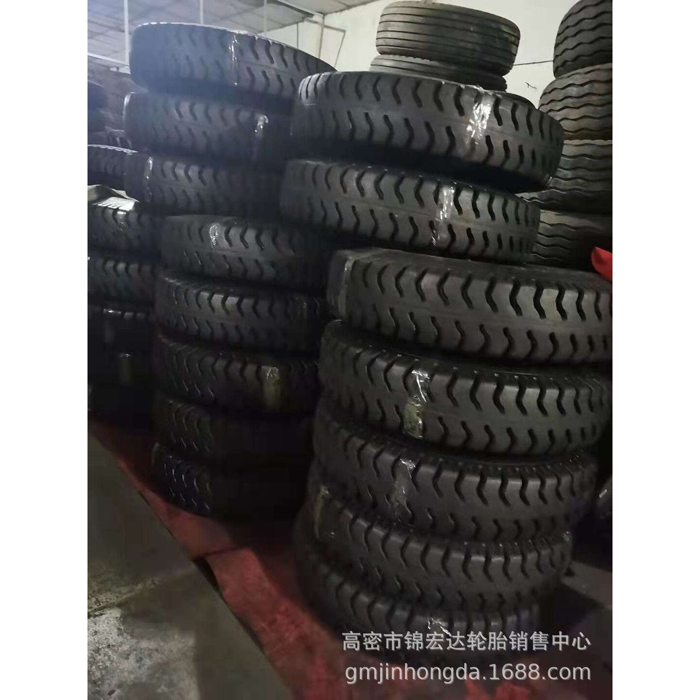 双钱轮胎900/1000-20 1100/1200-20 卡车羊角花纹斜交载重轮胎