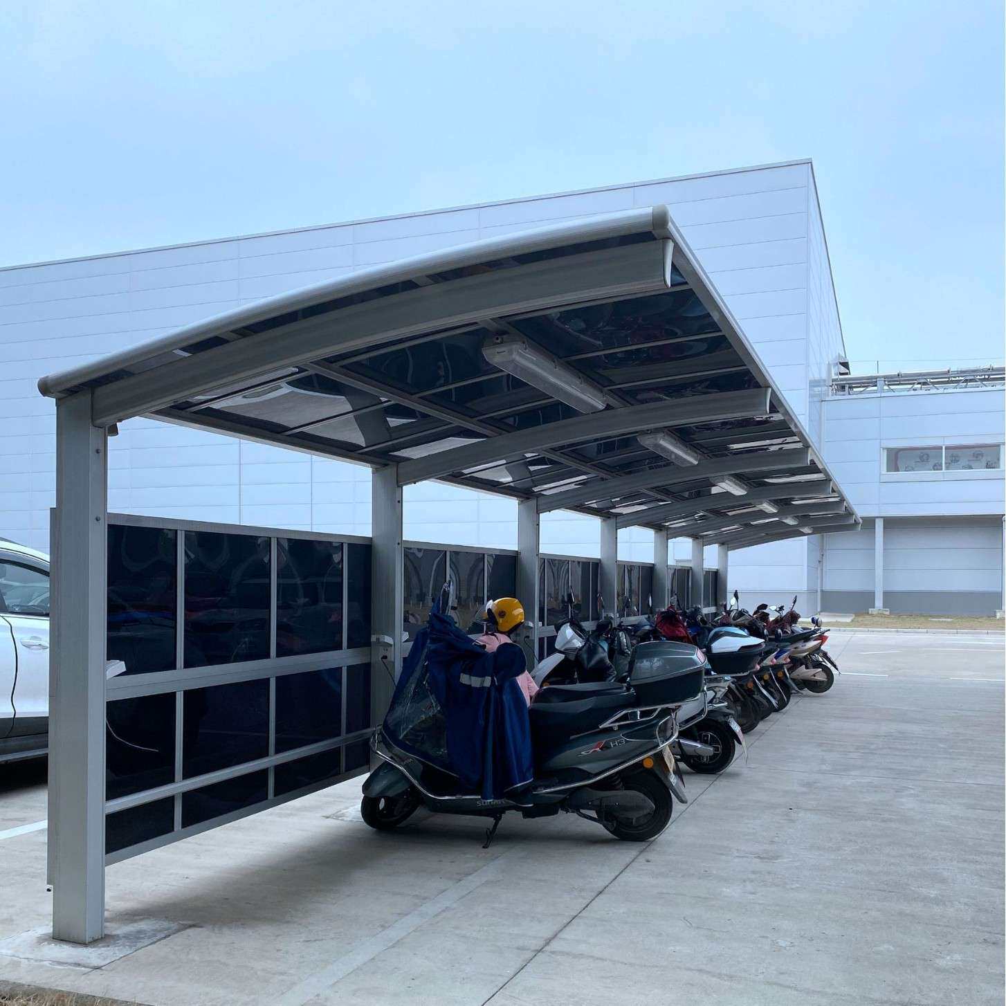 雨棚户外防雨蓬车棚汽车遮阳棚停车用阳光棚铝合金雨棚遮阳停车棚