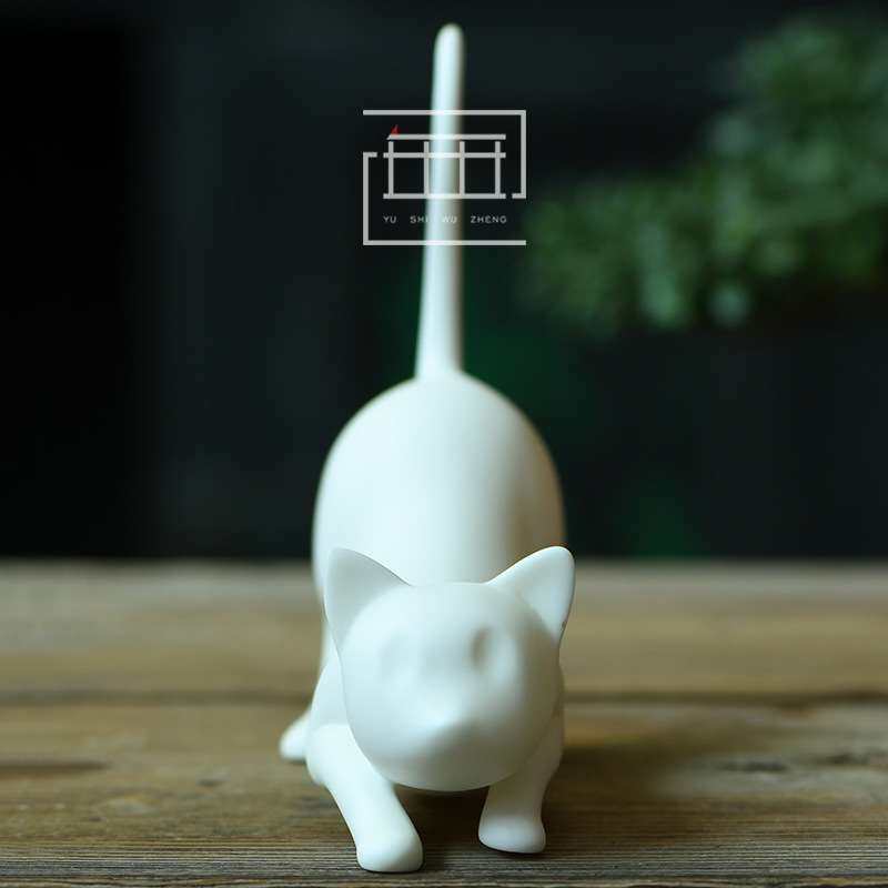 亚光釉白瓷小猫摆件 杂货店工艺家居书柜装饰摆设品创意车载用品