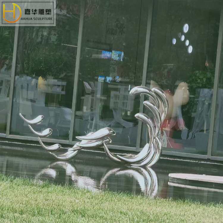 户外不锈钢鱼雕塑商场售楼部水景创意抽象鱼雕塑园林水池景观摆件