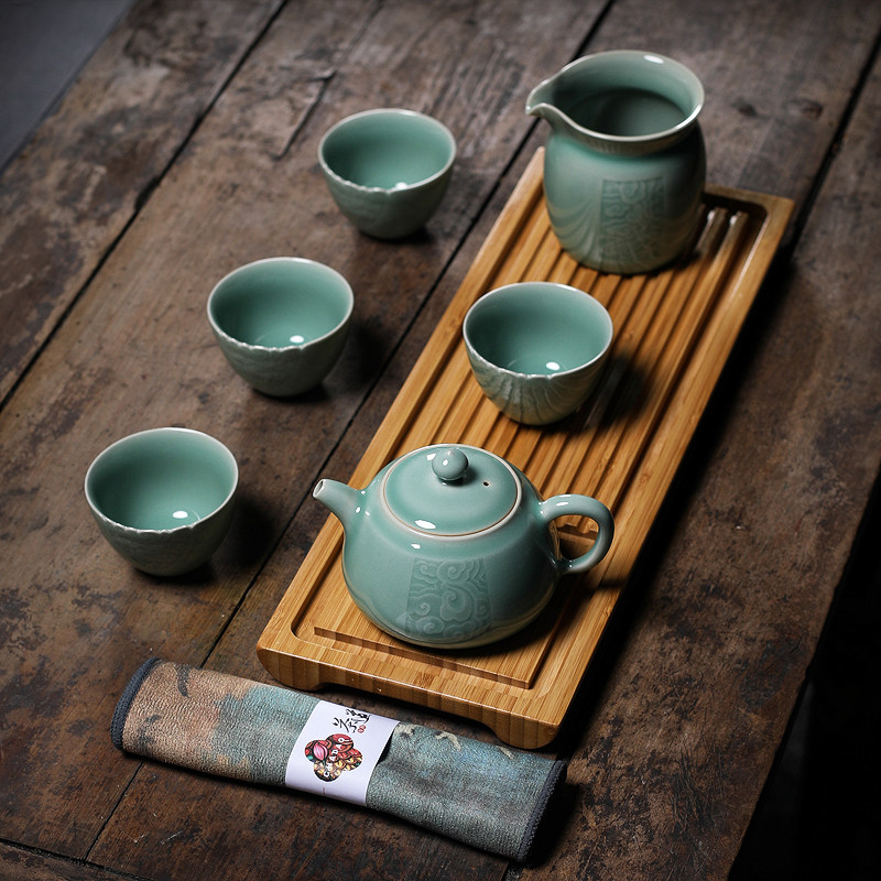 青瓷功夫茶具套装龙泉手工刻花陶瓷泡茶壶公道杯高档整套复古家用