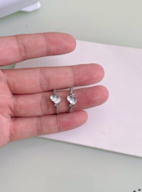 天然水沫玉葫芦戒指，合金镶嵌活口设计，裸石尺寸6*8mm
