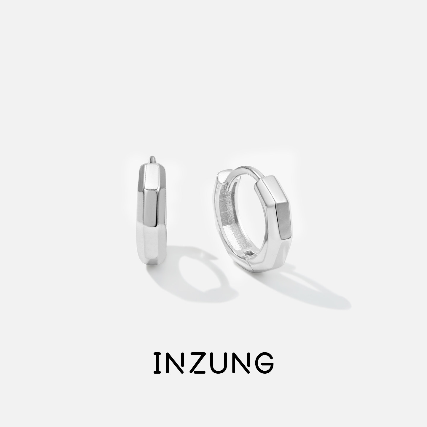 INZUNG/银妆s925银新款镜光耳圈女素圈爆款耳环轻奢白金色圈圈