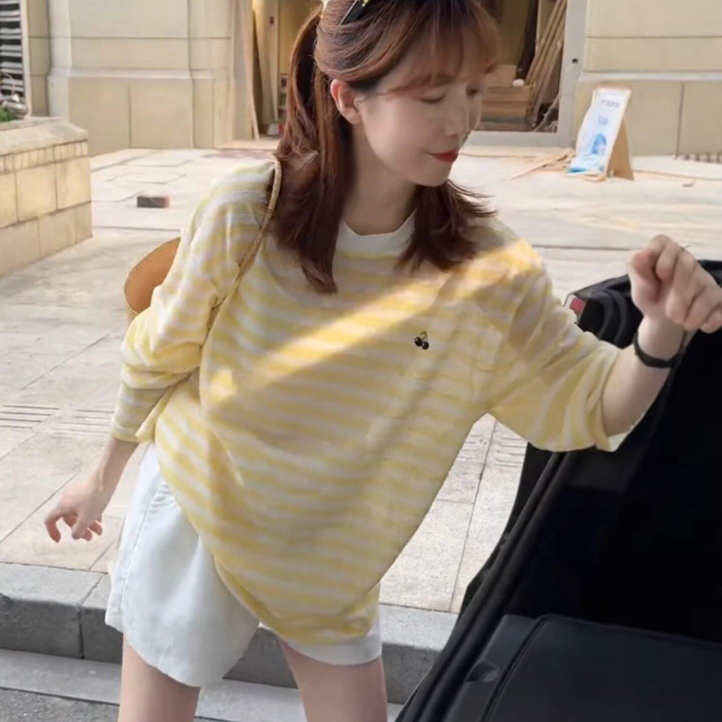 独特漂亮薄款针织衫女款2026新款夏季外搭防晒罩衫条纹冰丝上衣