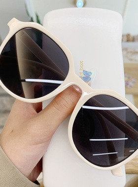 韩版ins墨镜女潮黑色圆脸超轻太阳镜抖音蹦迪大脸显瘦眼镜网红款