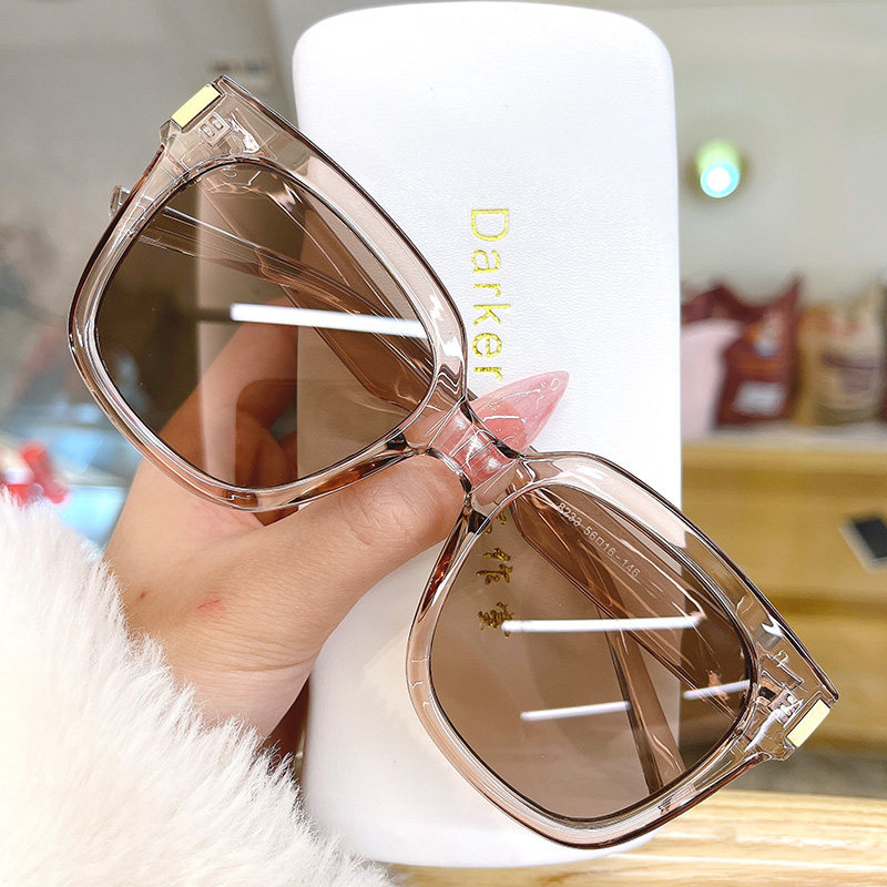 韩版2021网红潮墨镜大方框显脸小