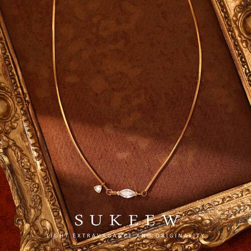 SUKEEW轻奢铜合金蛇骨星芒项链
