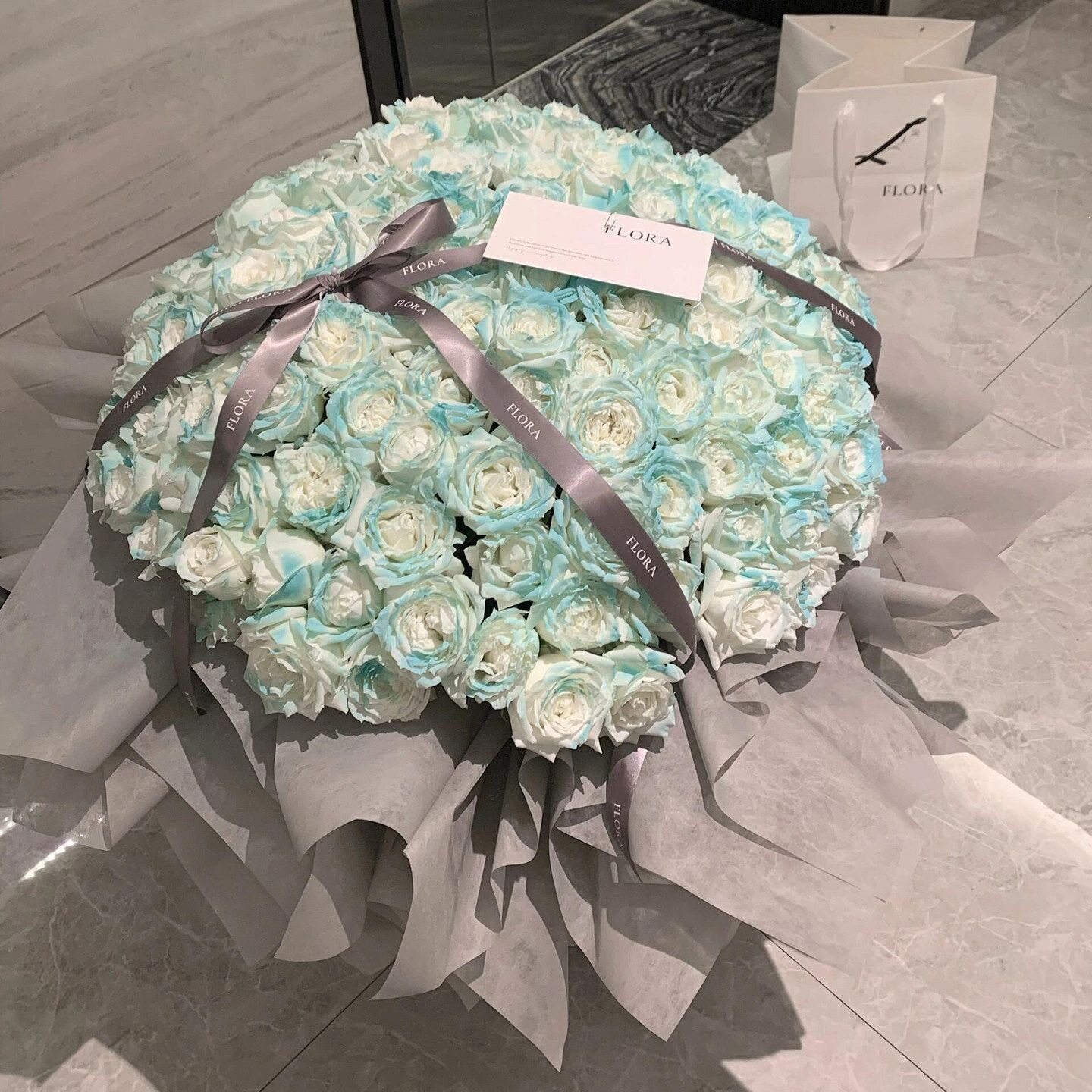 永生花玫瑰生日礼物劳动