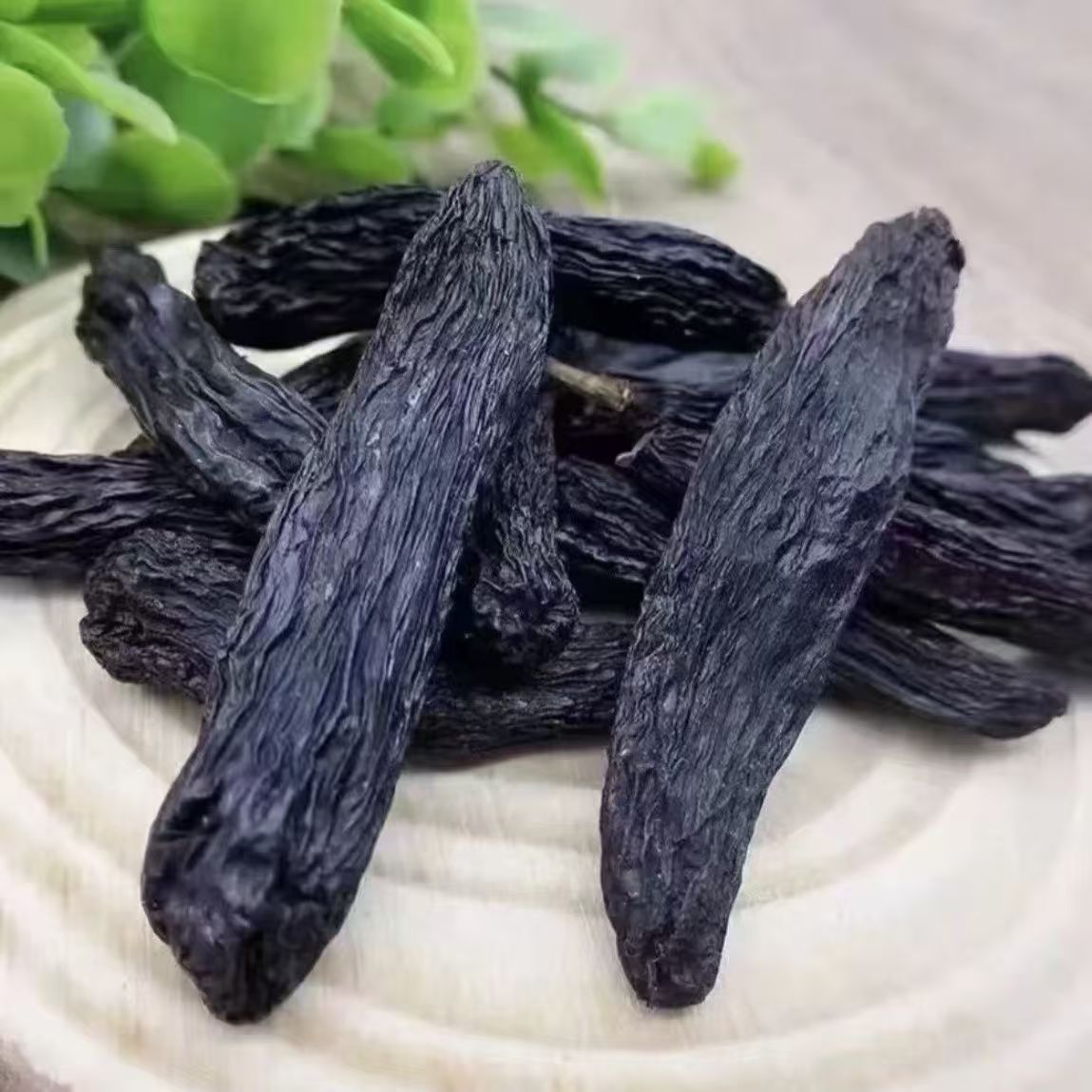 级新疆蓝宝石黑美人金手指新货提