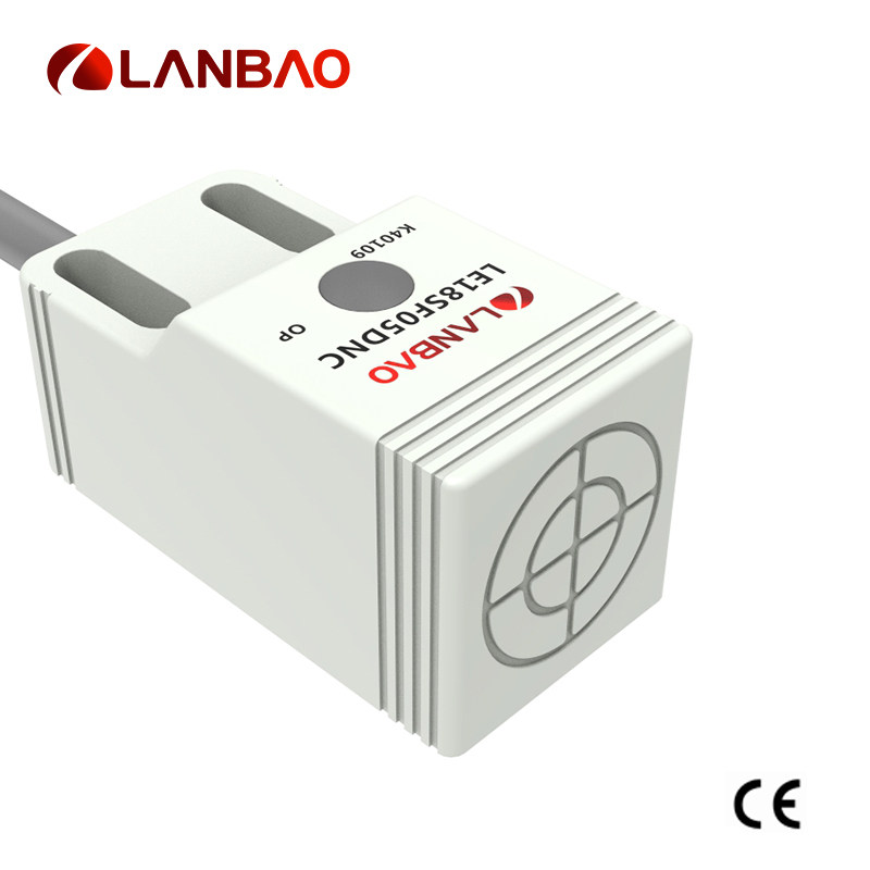 上海兰宝热销LE11/LE17/LE18/LE40 塑料方形开关 电感式传感器