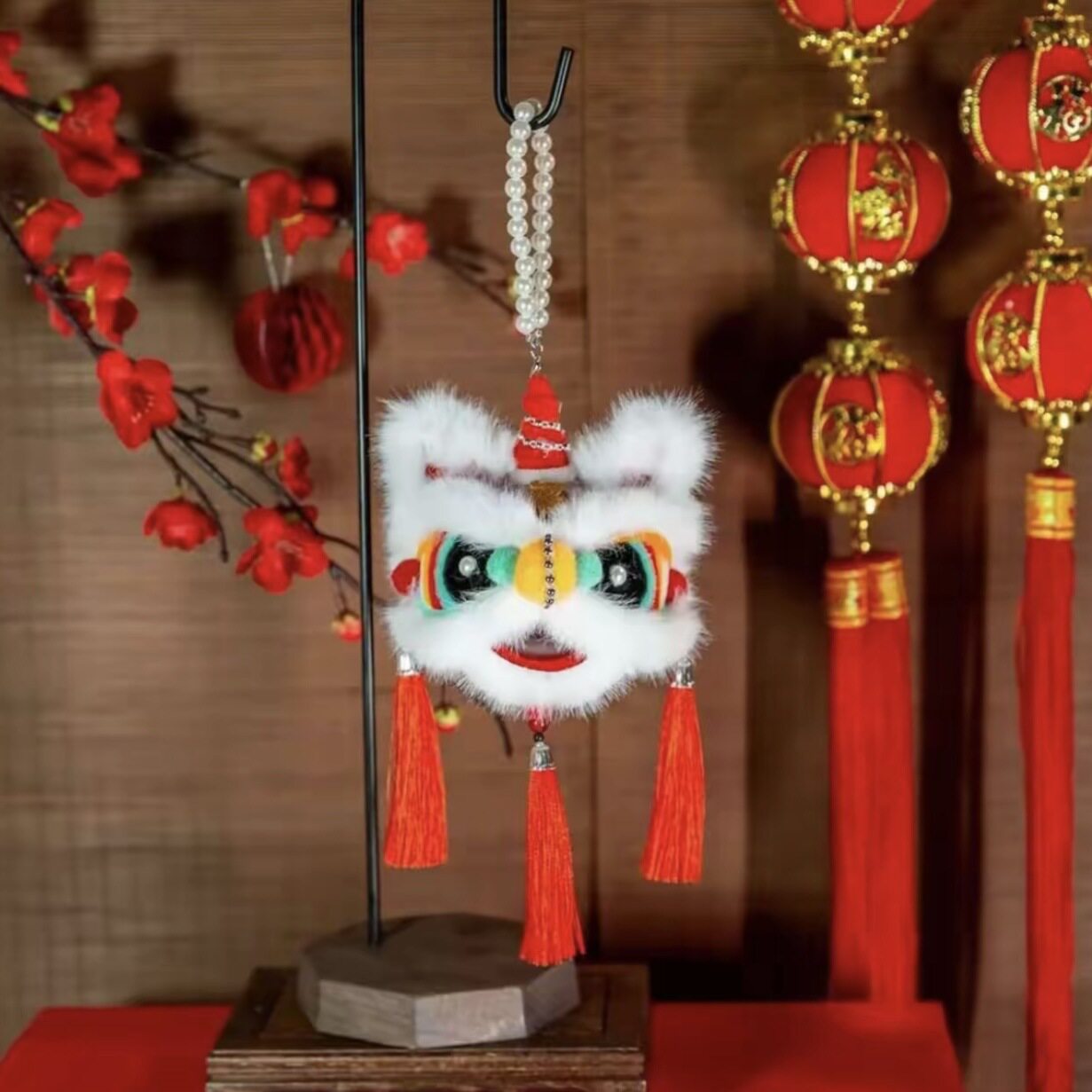 新年儿童国风毛绒醒狮灯笼挂件