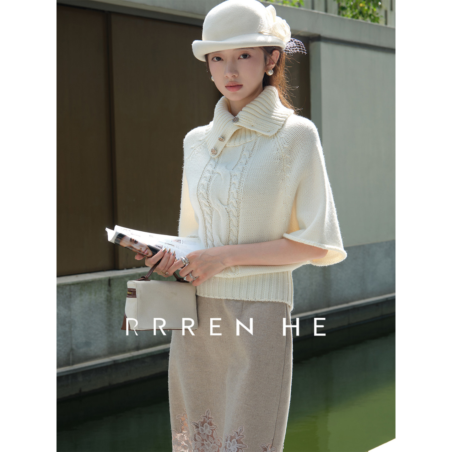 RRREN HE【白露】精致优雅大翻领羊毛衫斗篷式重工麻花打底上衣