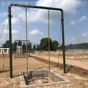 00米障碍训练场体能心里行为空训练器材渡海登岛拓展滚轮转梯