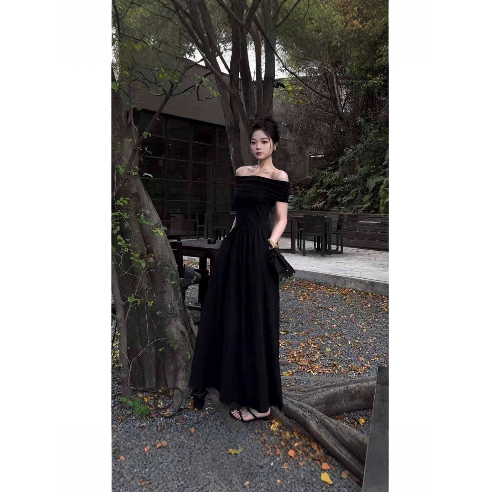 黑色一字肩连衣裙女赫本风高级感礼服长裙子初夏季漂亮掐腰小黑裙