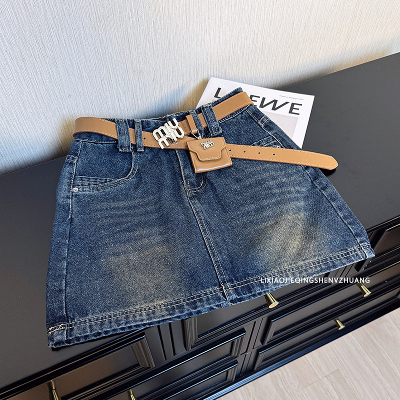 金闪闪蓝色牛仔短裙女夏季超好看辣妹穿搭性感包臀显瘦a字半身裙图片