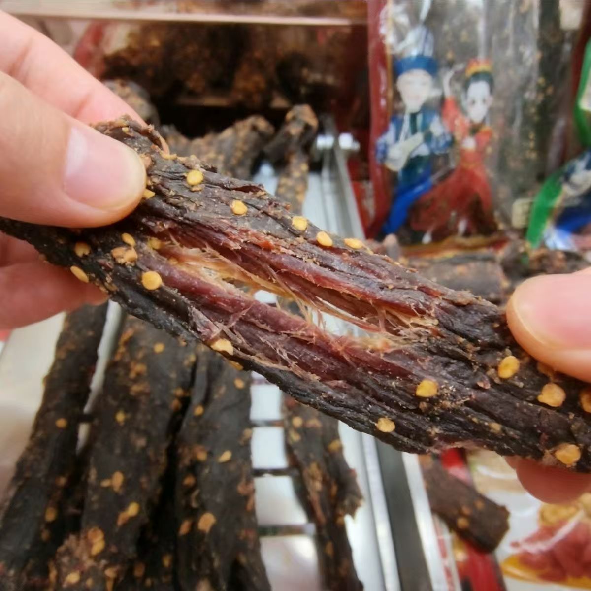 新疆发货特产牛肉干风干牛肉干超干好吃手撕牛肉干208g 包邮
