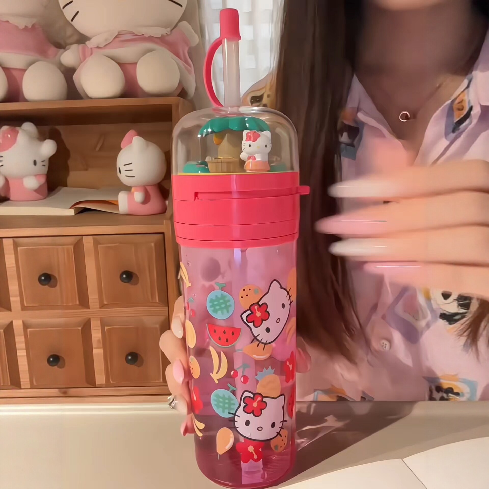 Kitty旋转吸管杯少女心大容量