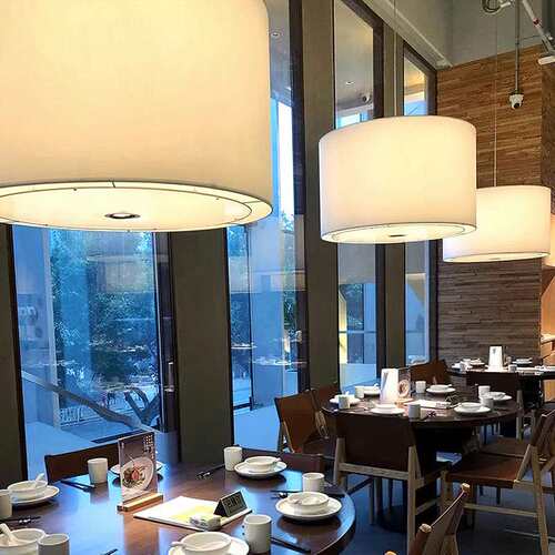 餐厅吊灯2023新款酒店餐饮饭店吧台餐桌卡座日式创意中山布艺灯具