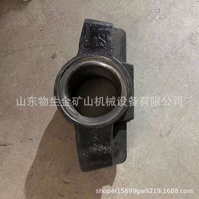宽体车配件 矿车配件 自卸车配件同力885平衡轴壳编号88029110104