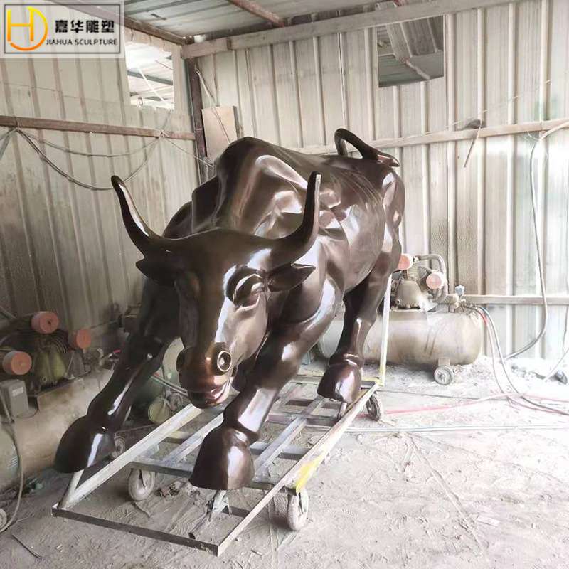 玻璃钢牛雕塑广场大型华尔街牛雕塑仿真动物铸铜牛仿铜装饰大摆件