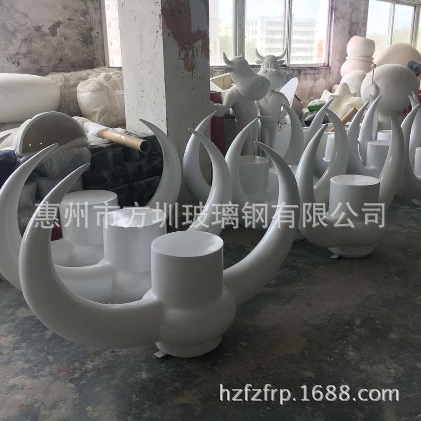 大型玻璃钢牛头造型 动物雕塑摆件 树脂景观文化艺术雕塑展示模型
