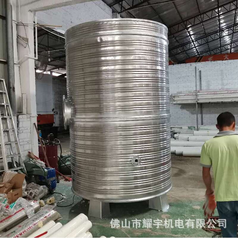 太阳能保温箱圆形大型热水箱家用楼顶立式不锈钢水箱保温水箱厂家