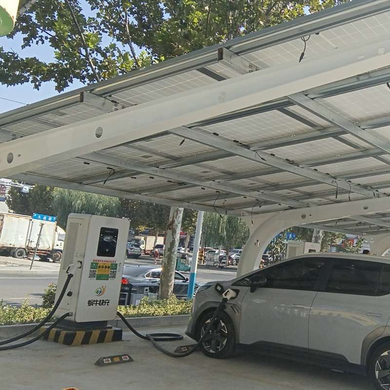 厂家光伏车棚定 制钢架室外大型停车场钢架车棚钢膜结构汽车棚
