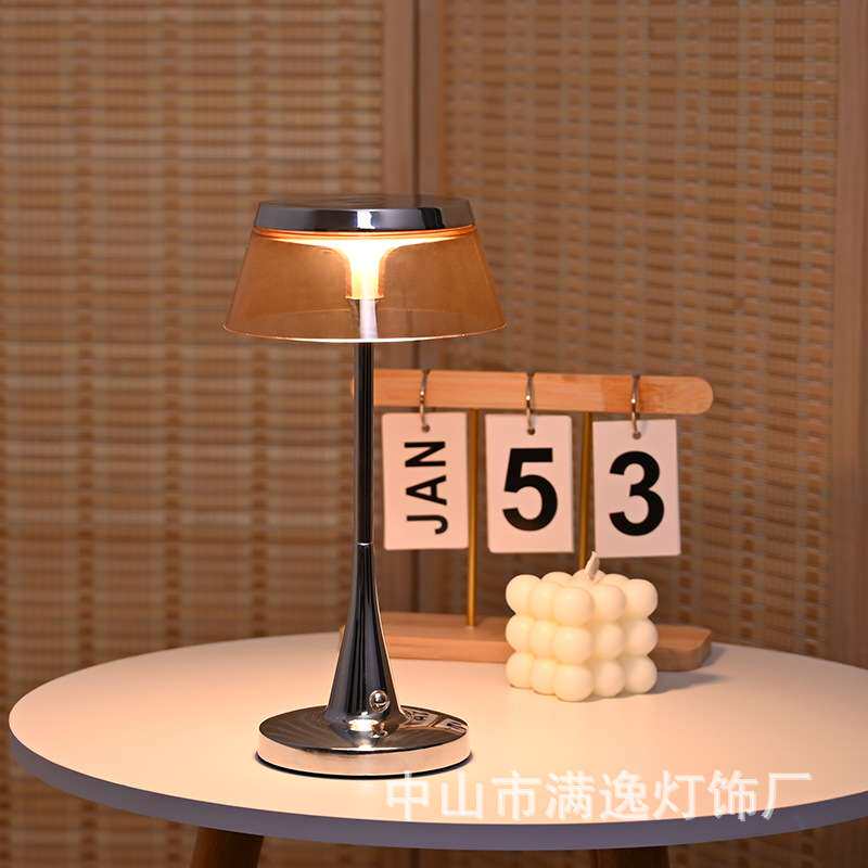 小光杯吧台灯 卧室高级创意飞碟夜灯 装饰摆件床头充电小台灯