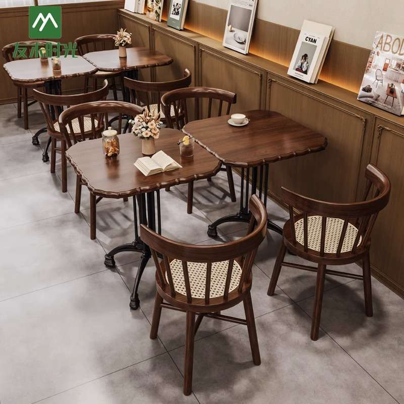 美式复古奶茶店桌椅组合甜品店烘焙店实木餐桌餐饮店咖啡厅桌椅