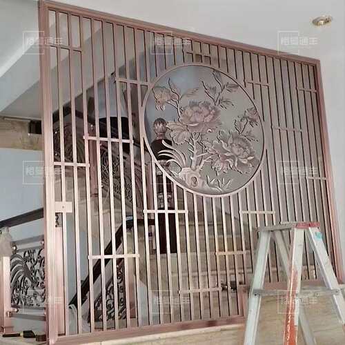 新中式铝板浮雕屏风铝艺镂空雕刻不锈钢隔断古铜色玄关异形设计
