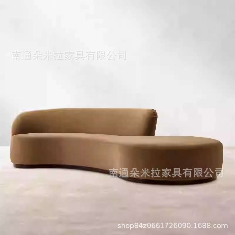 RH美式客厅弧形布艺沙发轻奢绒布三人沙发现代民宿酒店休闲沙发