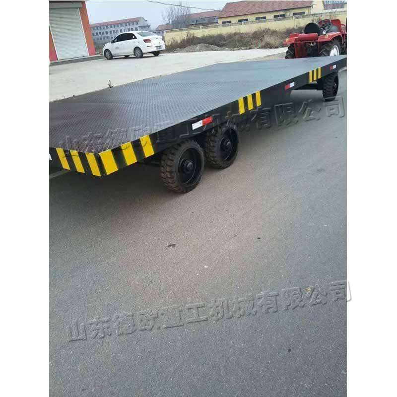 大型仓库运货平板拖车 青岛港口用集装箱装卸车 四轮转向设备